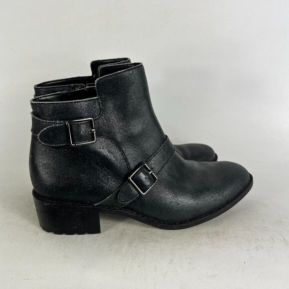 Cole Haan Rooney Short Boots Women's 8 Black Leather Comfort Buckle Strap D42552 - Picture 2 of 10